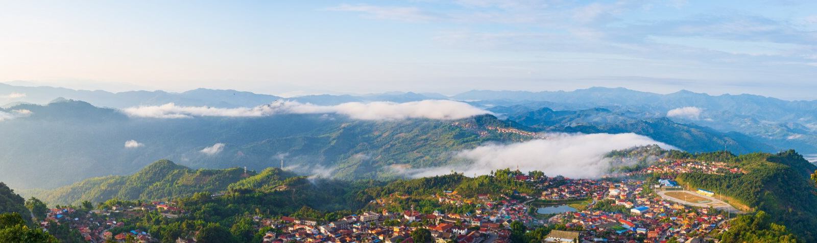 LAOS ON A GLANCE BY EXPRESS TRAIN